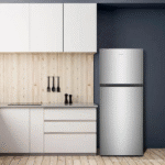 REFRIGERATEUR HISENSE 2PORTES 375L NOFROST TM GRIS RD49WR4SA